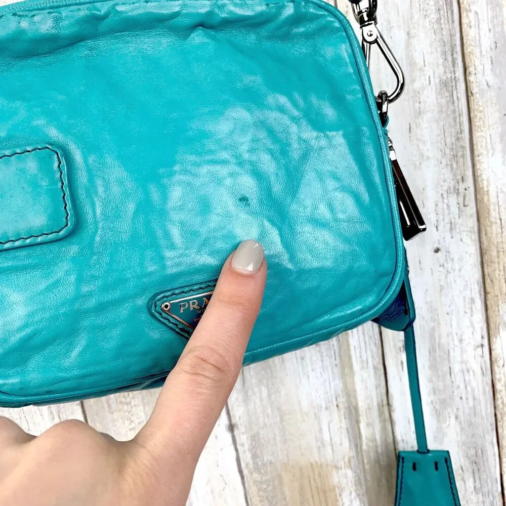 PRADA Pavone Blue Nappa Antique Leather Crossbody Camera Bag Zip Handheld RARE - Picture 6 of 12